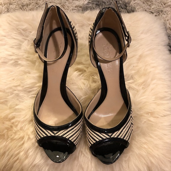 Alexander McQueen Woven Heels - Picture 2 of 7